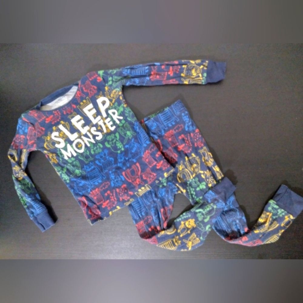Old Navy 3T Sleep Monster Pajamas for Toddlers